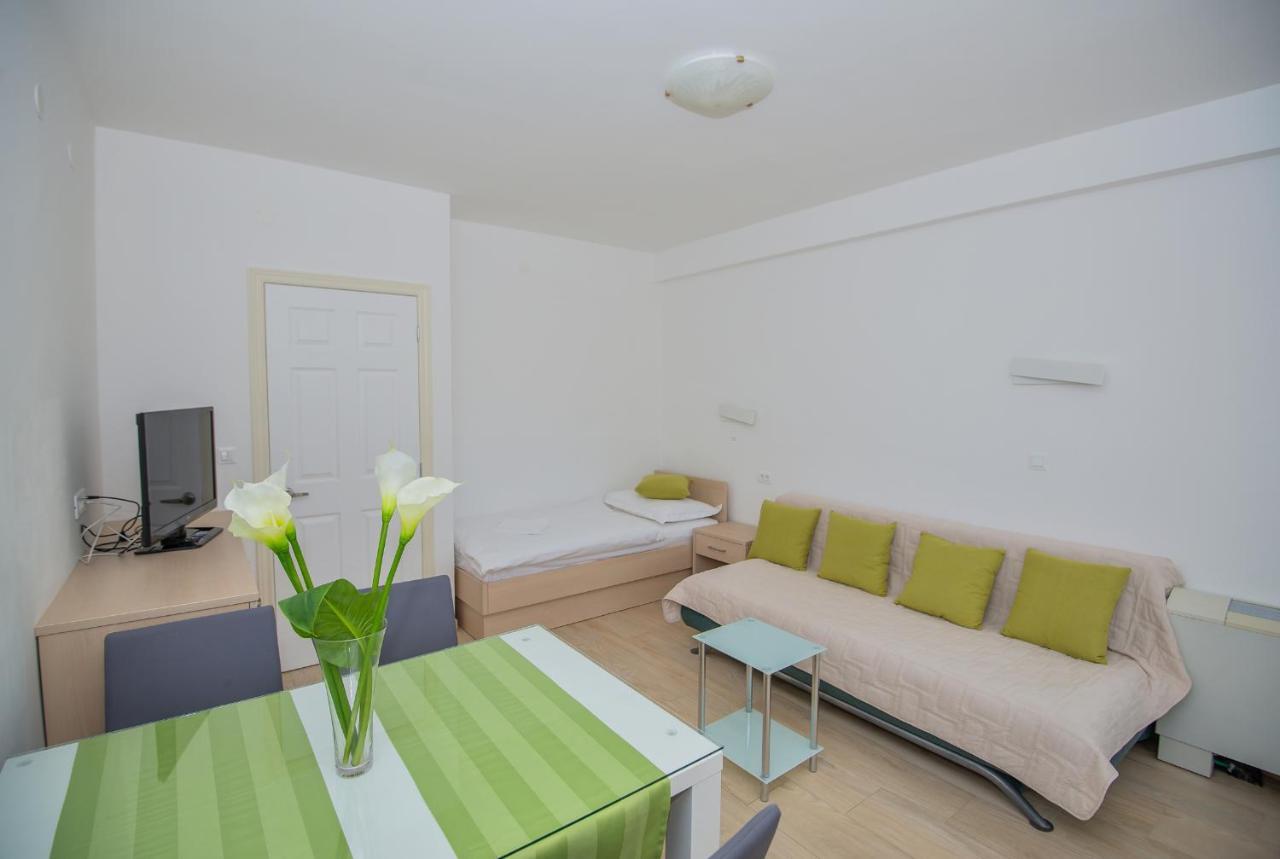 Apartments Beach Makarska Kültér fotó