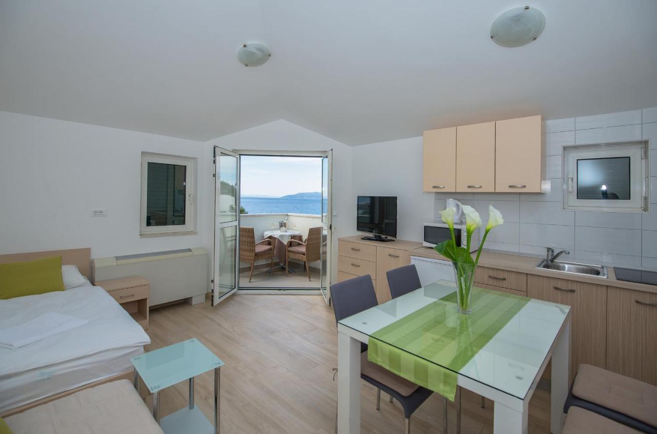 Apartments Beach Makarska Kültér fotó